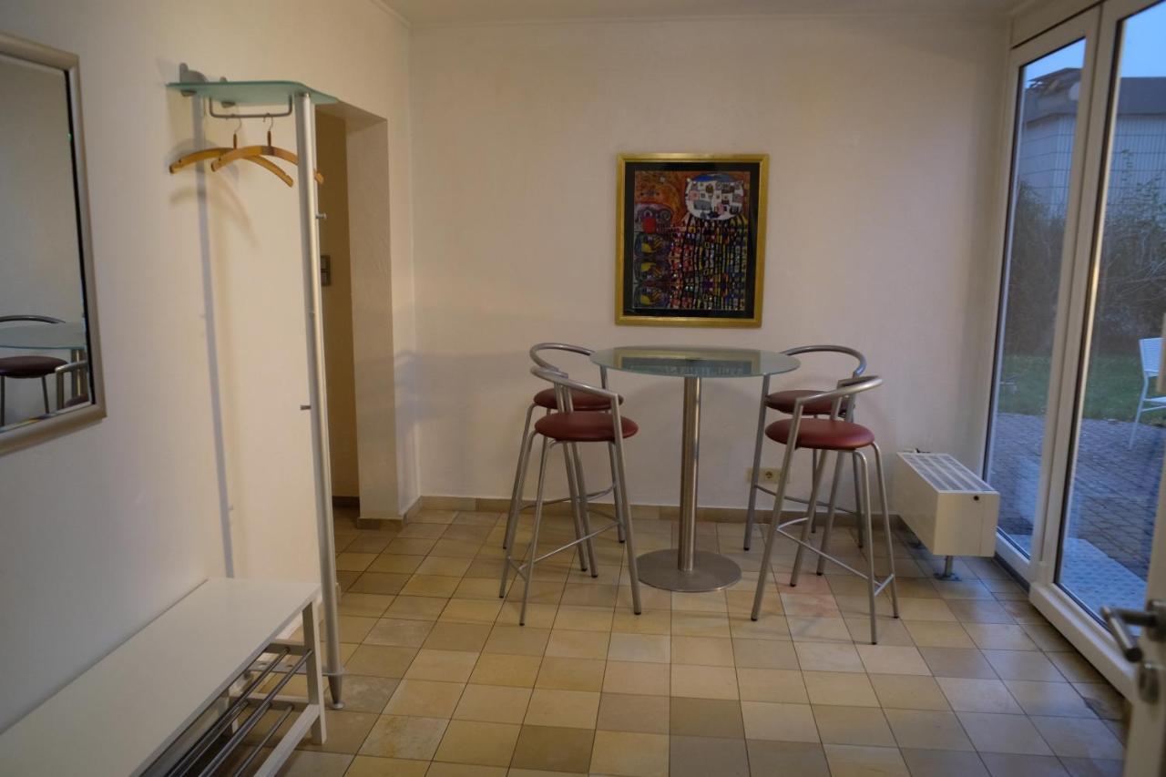 Ruhiges Haus Mit Privatem Garten Halstenbek Buitenkant foto